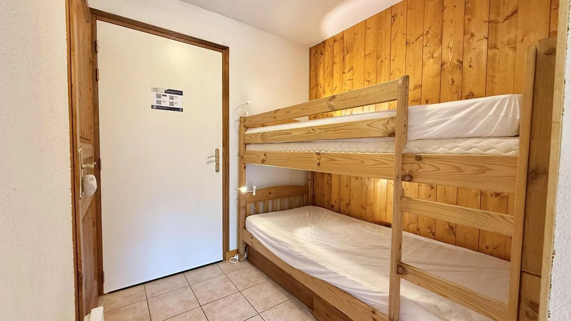 Appartement Charmant Studio Cabine A Praz-Sur-Arly, Ideal Pour 4 Avec Parking, Proche Village Et Remontees - Fr-1-603-17